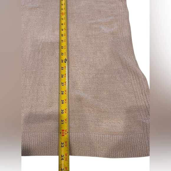 Barefoot Dreams CozyChic Ultra Lite V-Neck Tunic in the color Silver 3X NWT - Picture 5 of 8